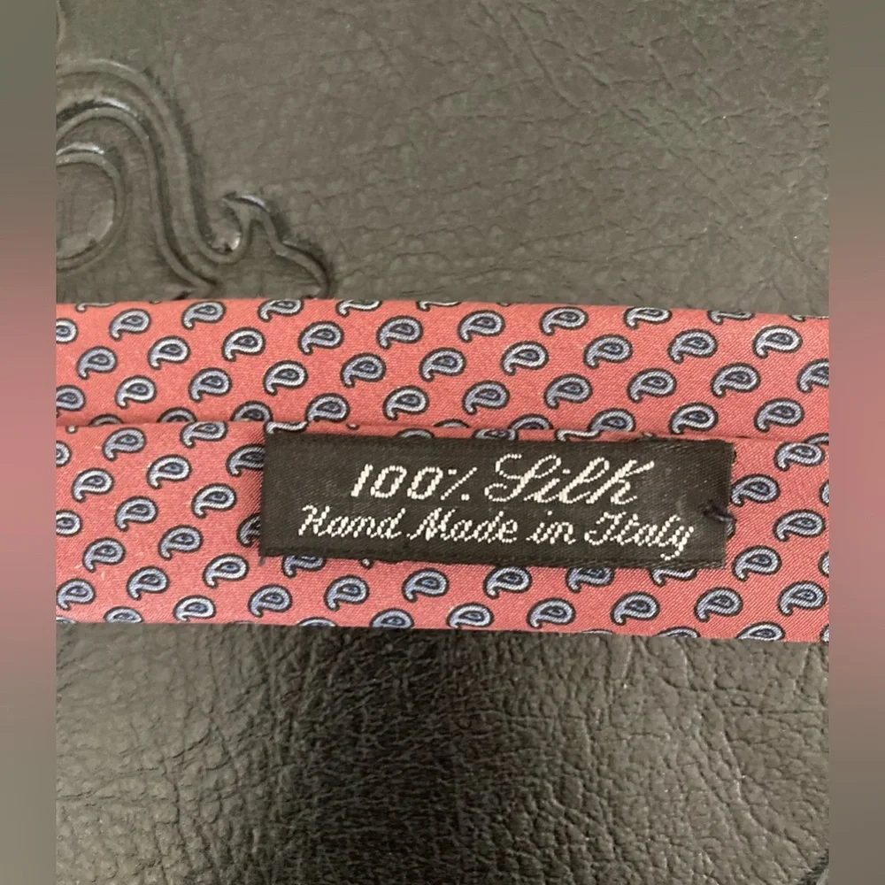Raphael silk tie